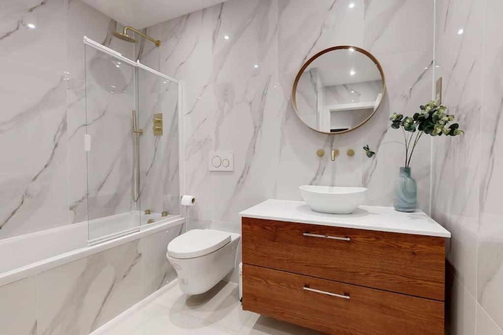 Stylish 2Bed Flat 10Min To Wimbledon Tennis Courts London Exterior photo