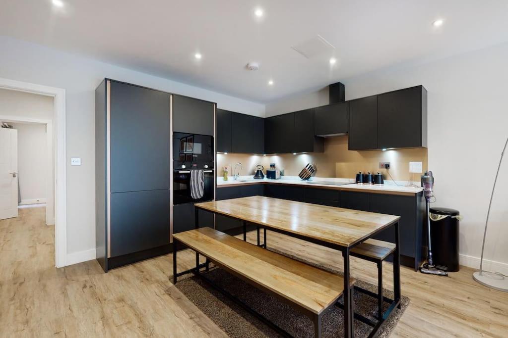 Stylish 2Bed Flat 10Min To Wimbledon Tennis Courts London Exterior photo